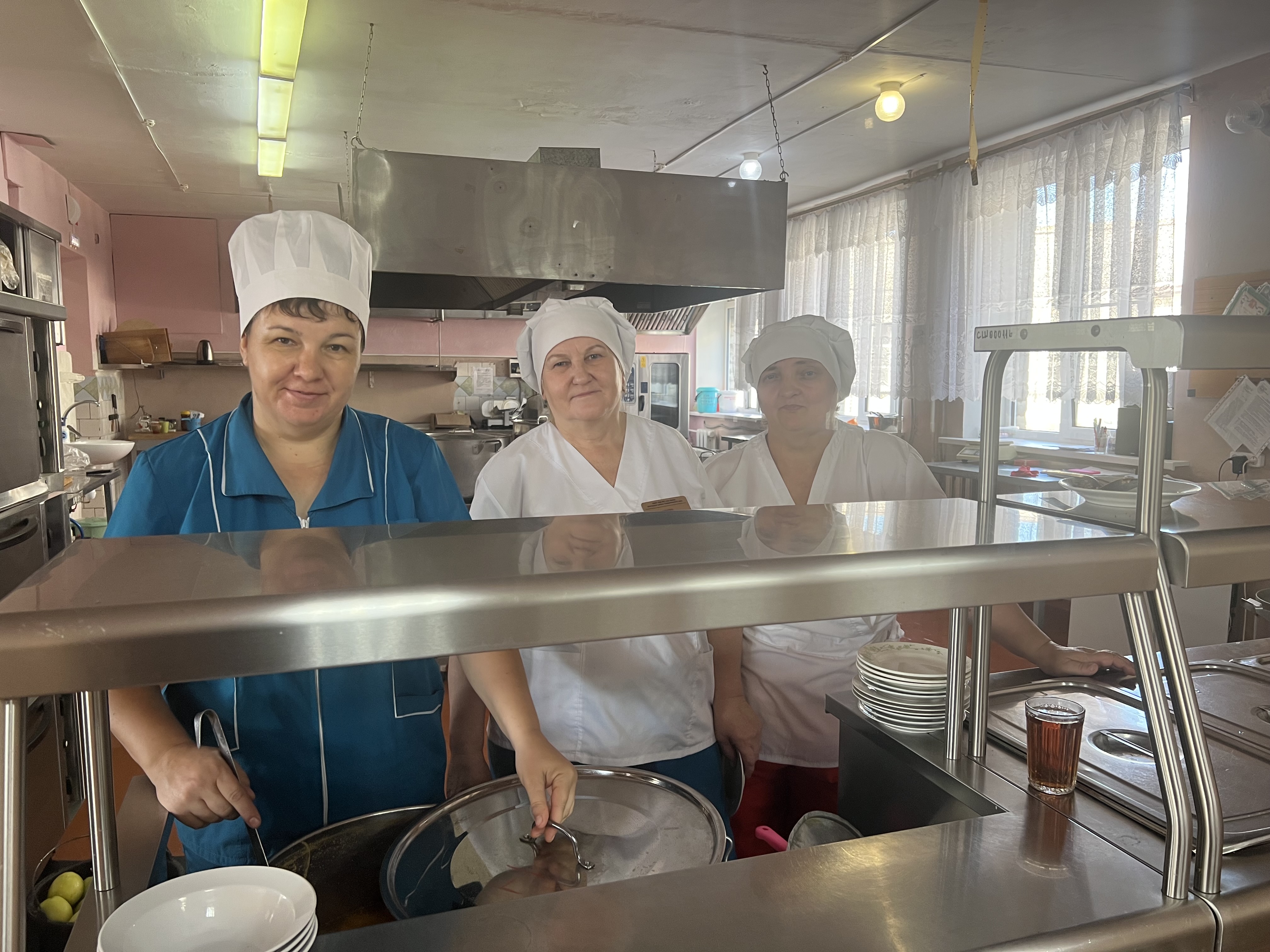 Изображения столовой.